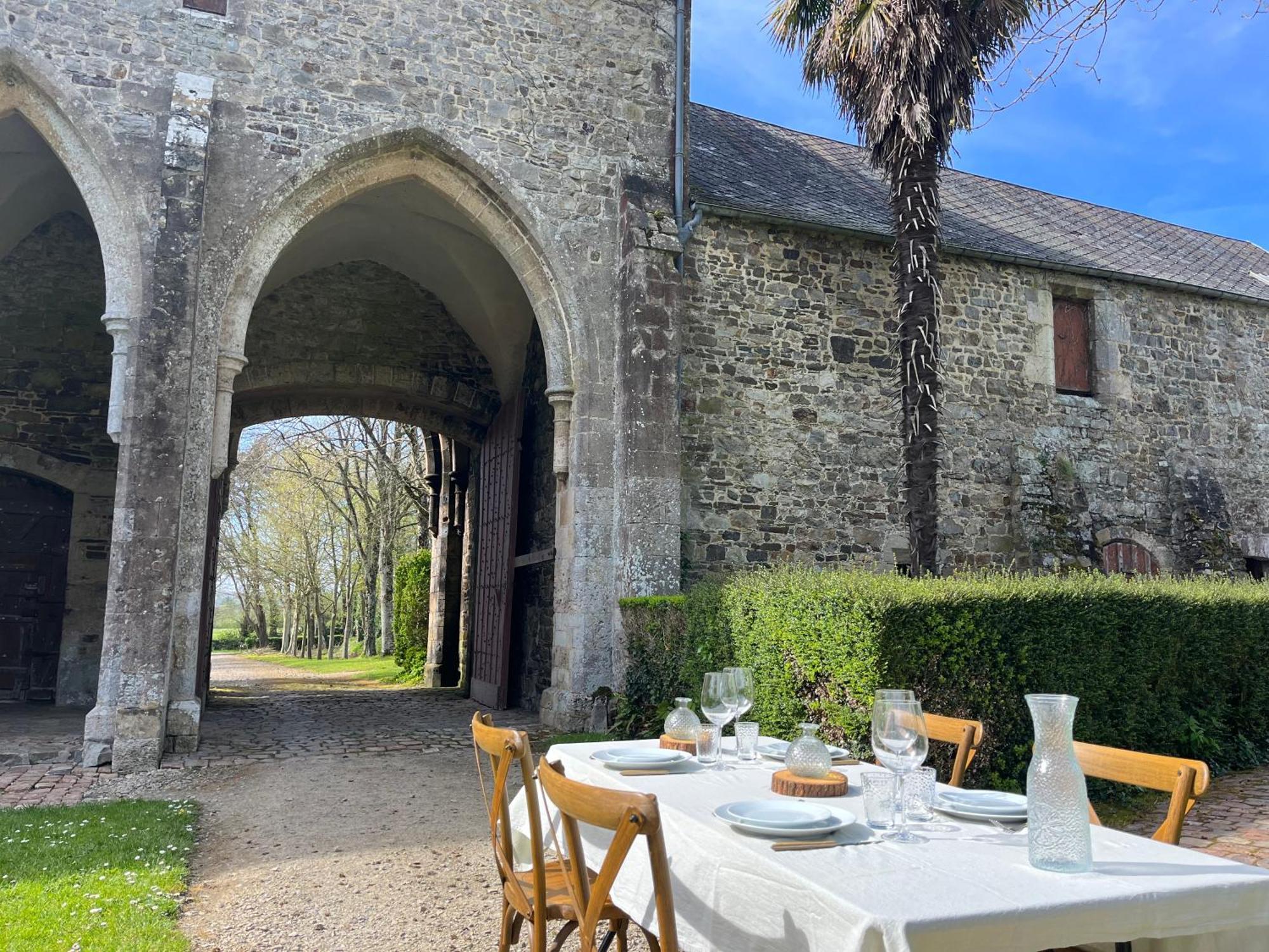 Abbaye De Blanchelande Bed and Breakfast Neufmesnil Exteriör bild